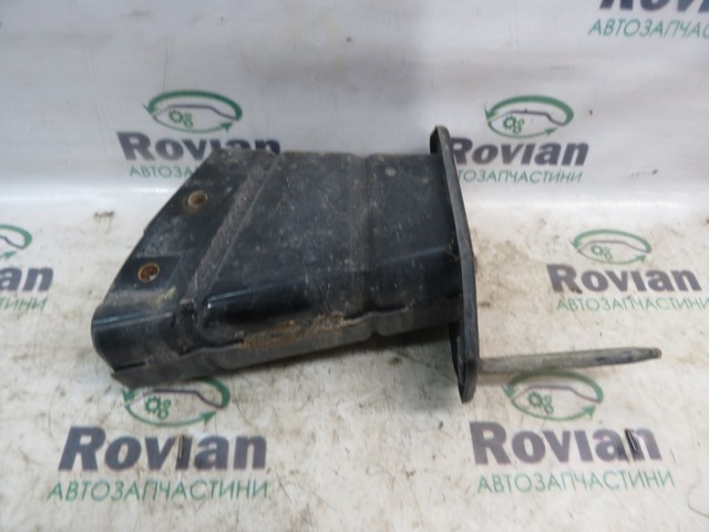 Кронштейн усилителя заднего бампера 86642J9100 HYUNDAI