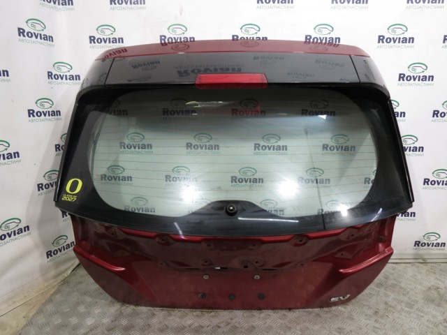 Дверь задняя багажная 901005SA0B NISSAN