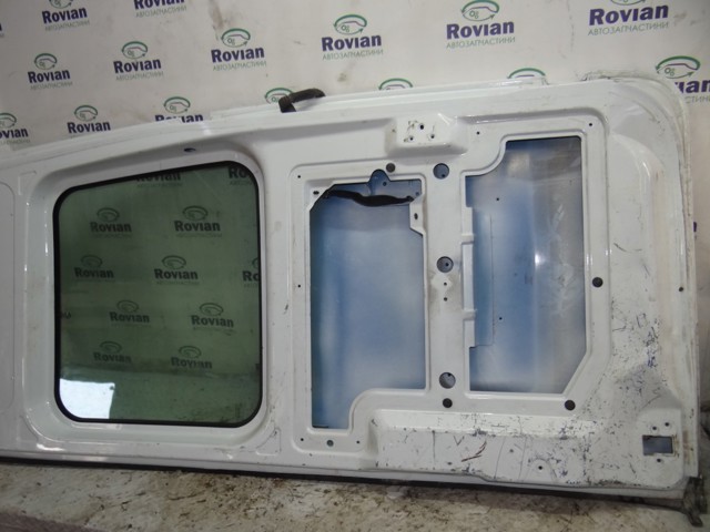 RENAULT 901014592R Дверь фургона задняя распашная левая в наличии Тернополь