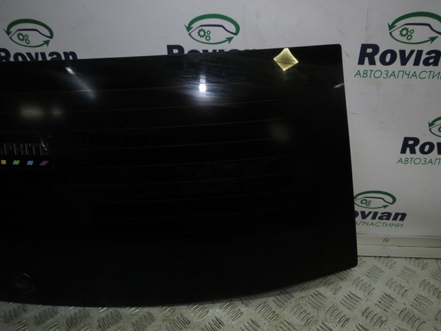 RENAULT 903004973R Стекло багажника двери 3/5-й задней (ляды) в наличии Ирпень