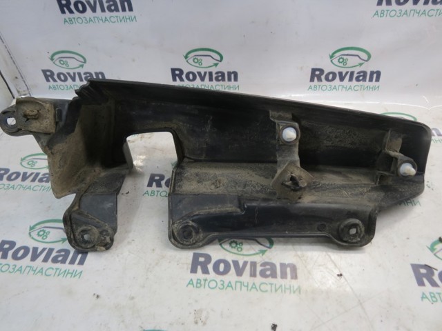 RENAULT 903901105R Накладка стойки кузова внешняя задняя правая в наличии Запорожье