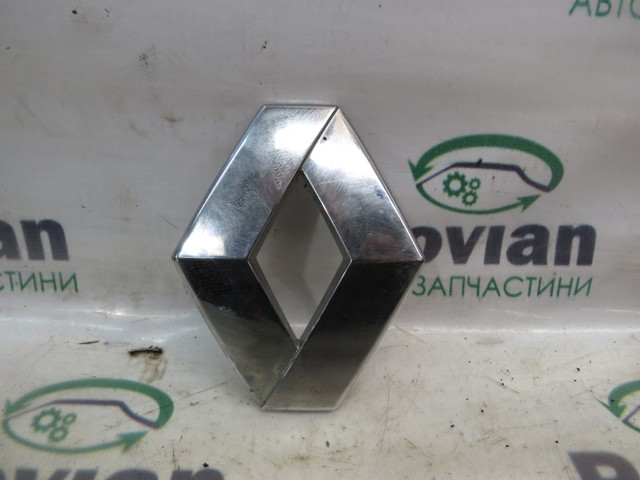 Эмблема на крышку багажника 908890016R RENAULT
