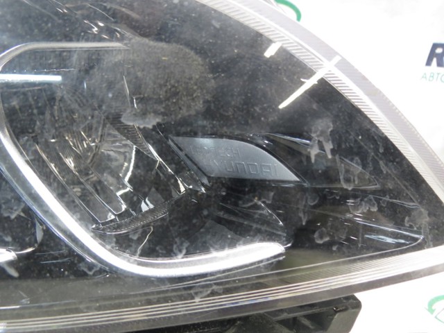 92102J9600 HYUNDAI Правая фара купить в Киев