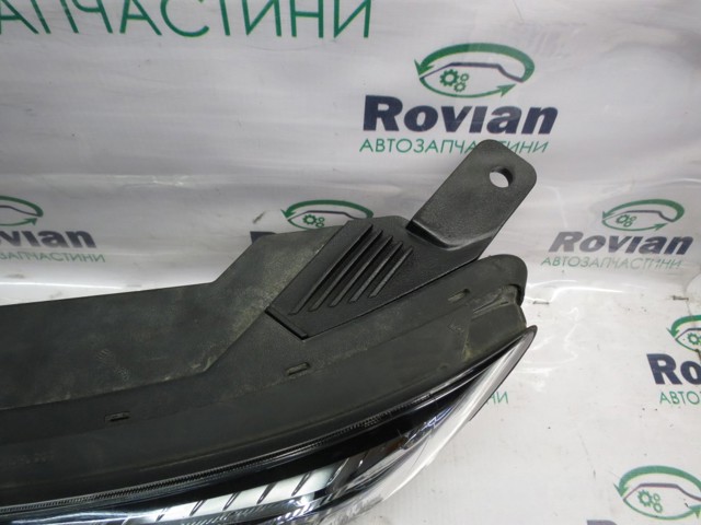 HYUNDAI 92207J90 в наличии Тернополь