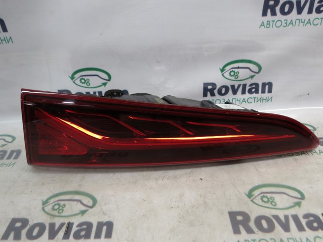 Фонарь задний внутренний правый 92404J9100 HYUNDAI