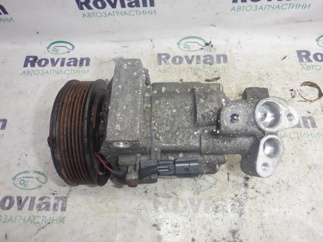 926000216R RENAULT Компрессор кондиционера купить в Запорожье