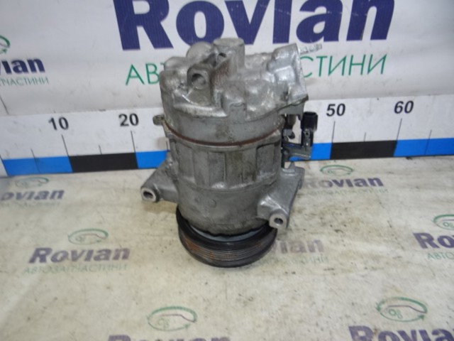 Компрессор кондиционера 926004BA1A NISSAN