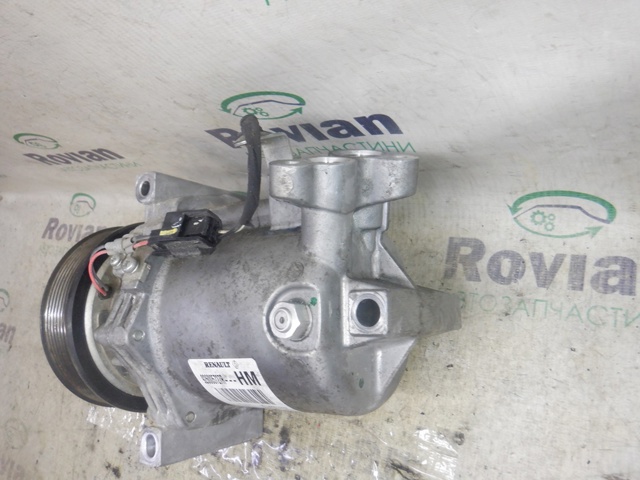 RENAULT 926005727R Компрессор кондиционера в наличии Чернигов