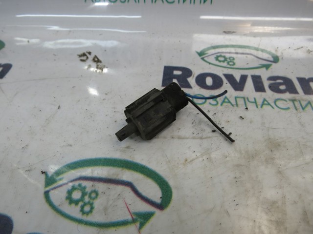 941101C100 HYUNDAI Датчик температуры окружающей среды купить в Сумы