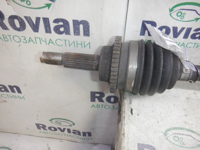 Вал приводной правый 95199667 GM