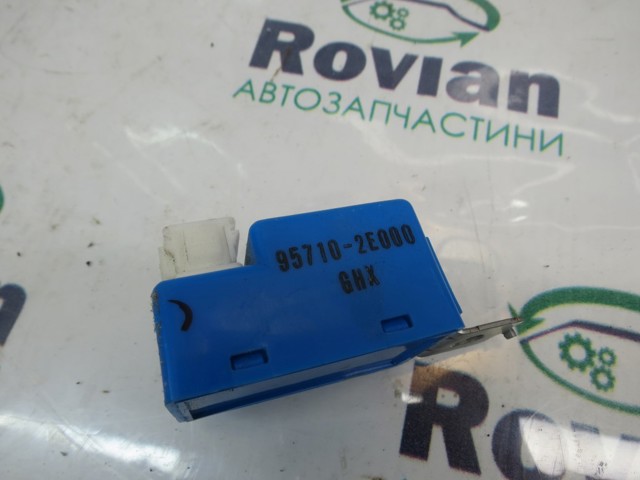 HYUNDAI 957102E000 в наличии Ирпень