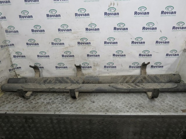 Подножка левая 96101EB10A NISSAN