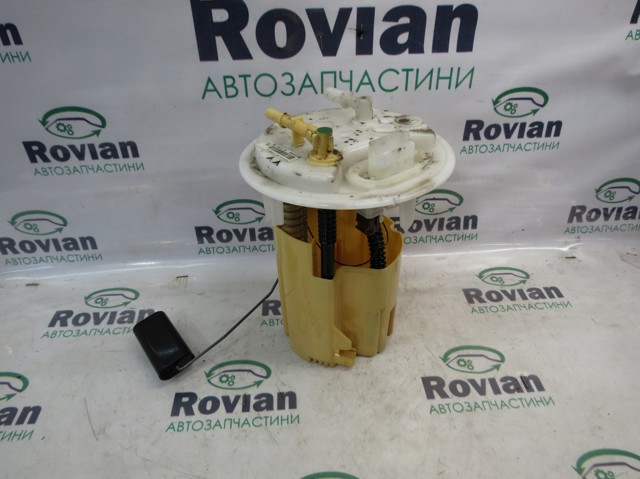 Датчик указателя уровня топлива Citroen C4 Cactus