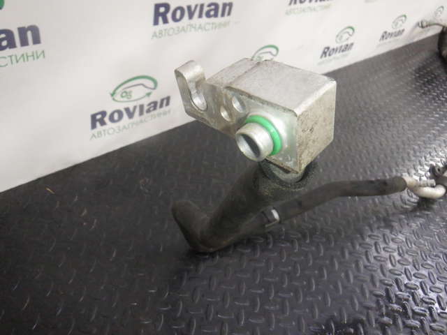 977592B100 HYUNDAI купить в Полтава