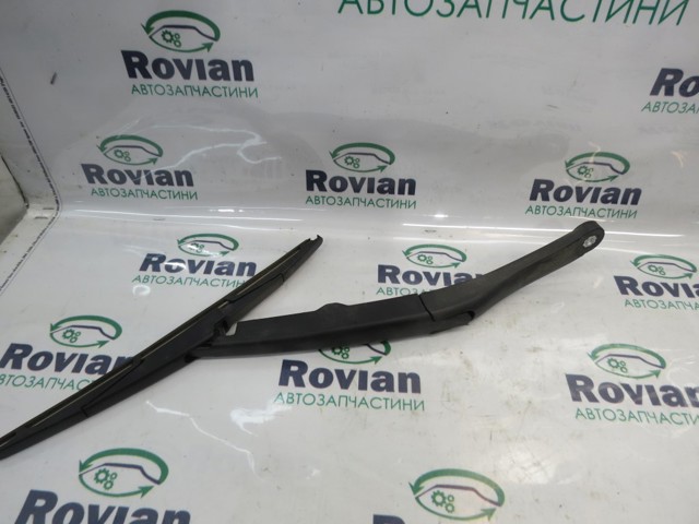 Поводок дворника заднего стекла 98820N9000 HYUNDAI