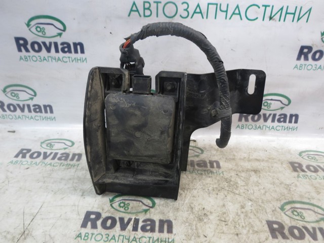 Датчик контроля мертвой зоны, задний 99140DD500 HYUNDAI