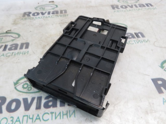 RENAULT A2C53299319 в наличии Ужгород