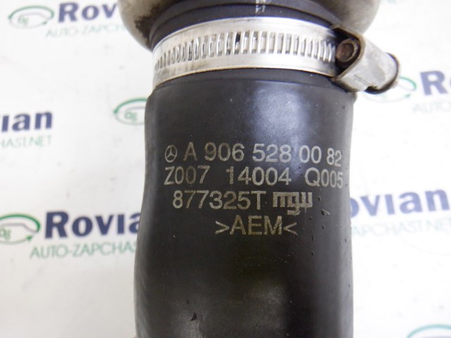 Шланг интеркуллера A9065280082 MERCEDES