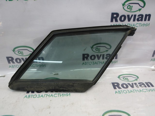 Окно надставки двери передней CC3359661 MAZDA