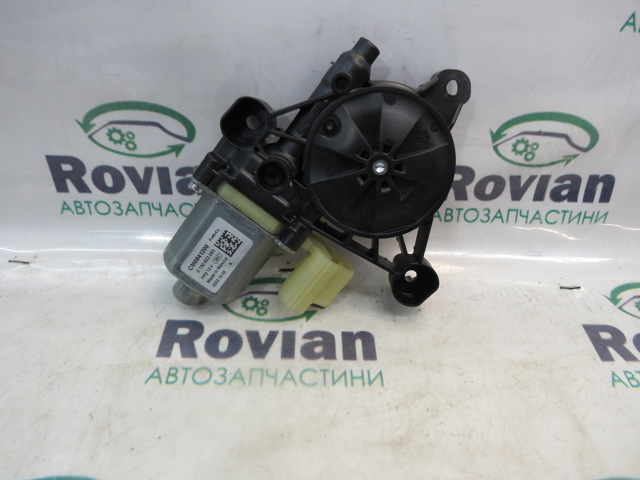 Мотор стеклоподъемника двери передней, правой CM0941200 FORD