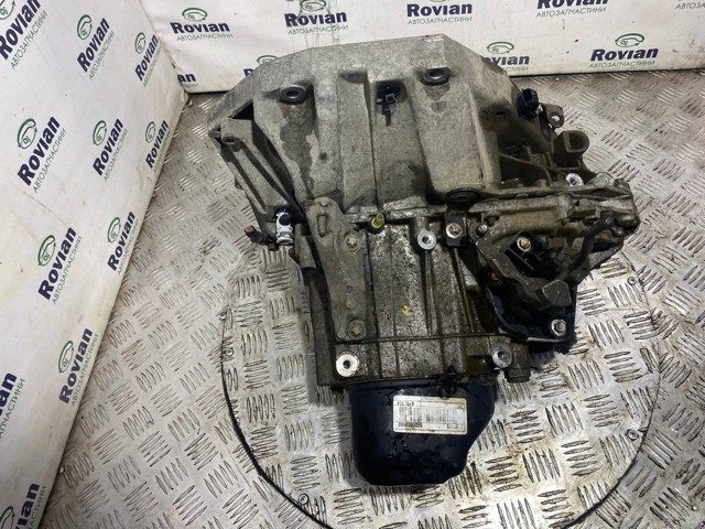 Коробка передач в сборе с главной передачей и дифференциалом JR5175 RENAULT