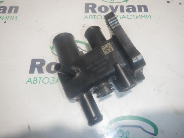 Патрубки системы охлаждения K2GE8K556BB FORD