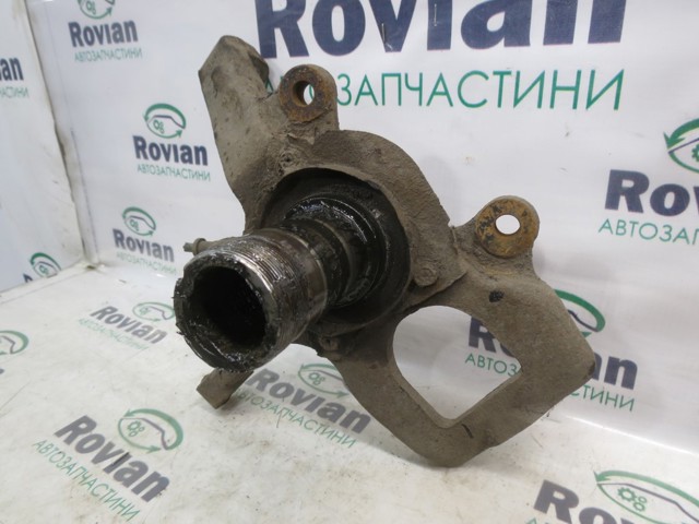 MR113894 Цапфа передняя левая купить Хмельницкий