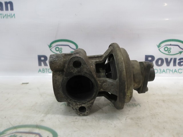 Клапан EGR системы рециркуляции отработавших газов MR577141 MITSUBISHI