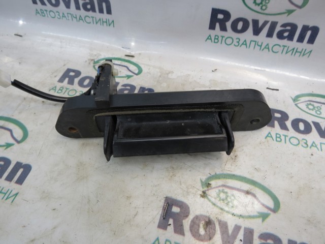 Ручка пятой двери, наружная MR959664 MITSUBISHI