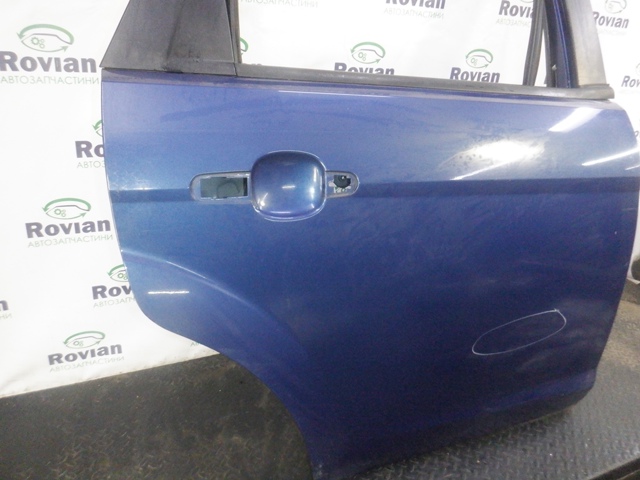 FORD P8M51N24630AE Дверь задняя правая в наличии Винница