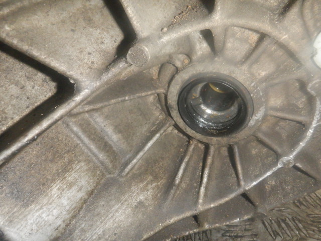 TL4075 RENAULT КПП в сборе (механическая коробка передач) купить в Ирпень