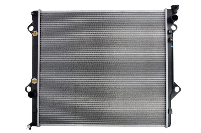 Радиатор системы охлаждения двигателя D72046TT THERMOTEC