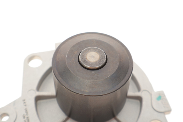 VKPC82665 SKF Помпа водяная (насос) охлаждения купить в Ирпень