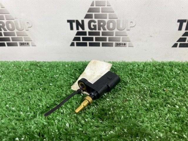 Датчик вентилятора радиатора 03F919501B VAG