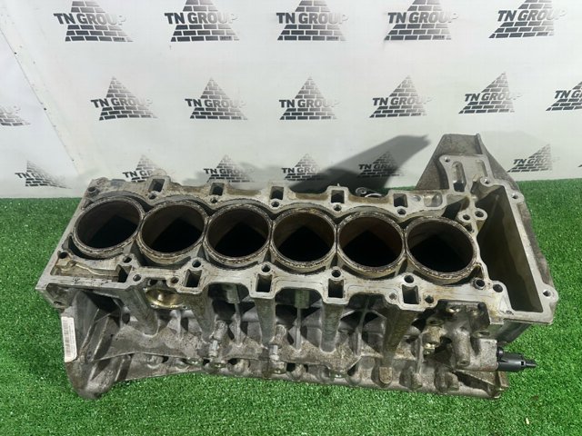 Блок двигателя 11112295991 BMW