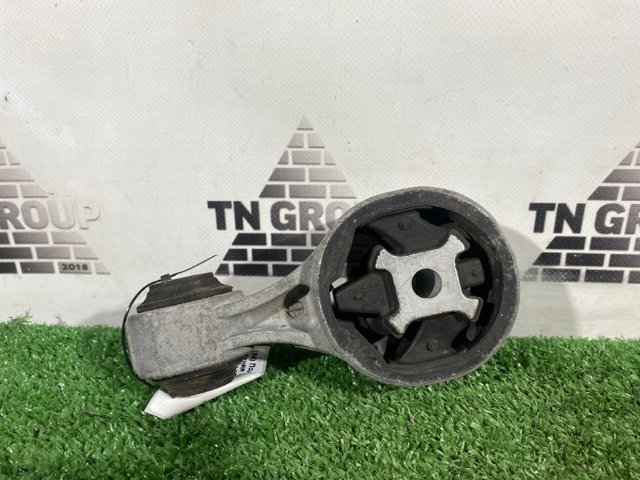 NISSAN 113504BD0A Подушка (опора) двигателя верхняя в наличии Хмельницкий