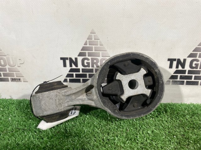 113504BD0A NISSAN Подушка (опора) двигателя верхняя купить в Киев