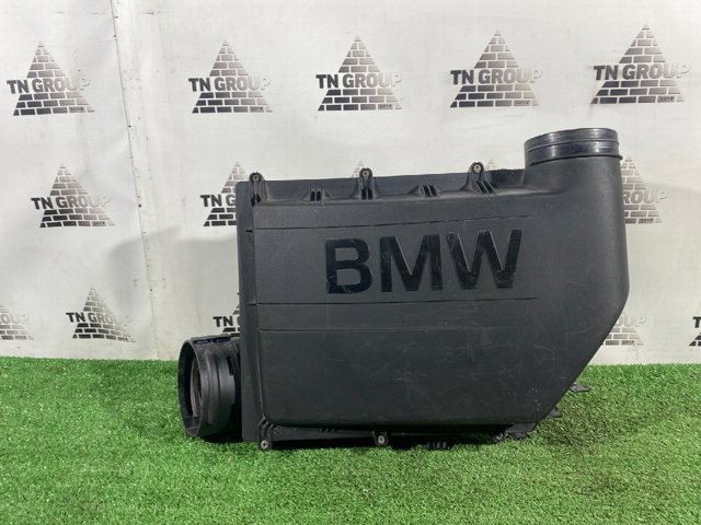 Коробка фильтра 13717583713 BMW