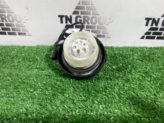 172514BA0B NISSAN Крышка бензобака купить в Николаев
