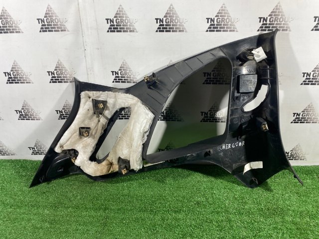 1UD04DX9AF CHRYSLER Облицовка багажного отсека правая купить в Львов