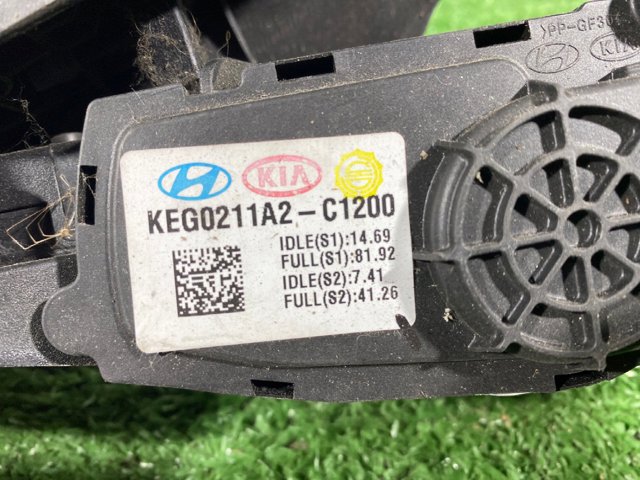 HYUNDAI 32700C1200 Педаль газа (акселератора) в наличии Ирпень