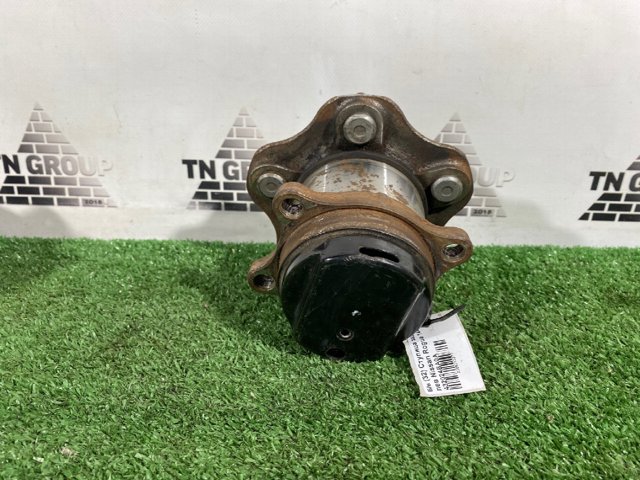 NISSAN 432024BA0A Задняя ступица в наличии Ирпень