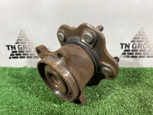 Ступица заднего колеса 432024BA0B NISSAN