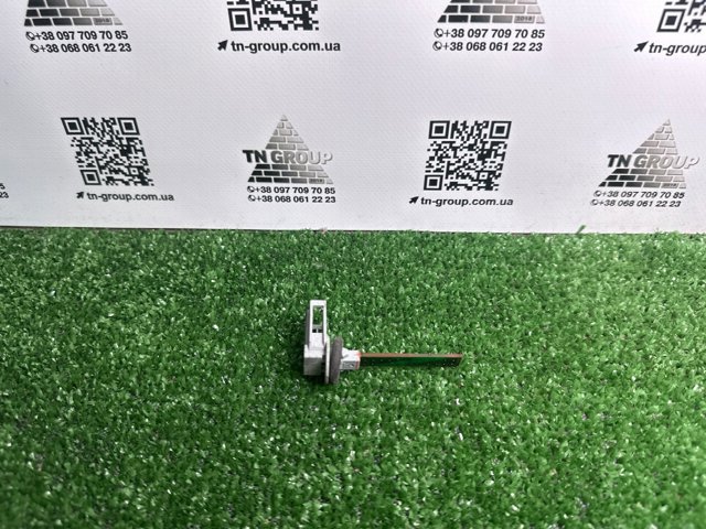 Датчик температуры воздуха в салоне 4B0820539 VAG