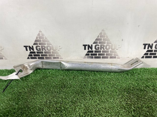 51117308058 Распорка передних стоек подвески правая купить Ровно