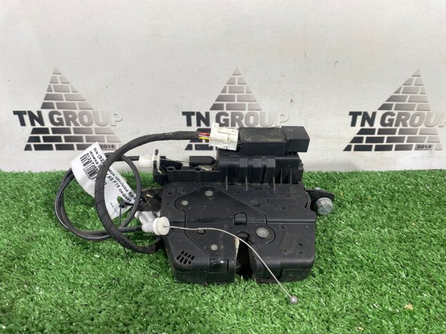 BMW 51247269543 Замок багажника в наличии Киев