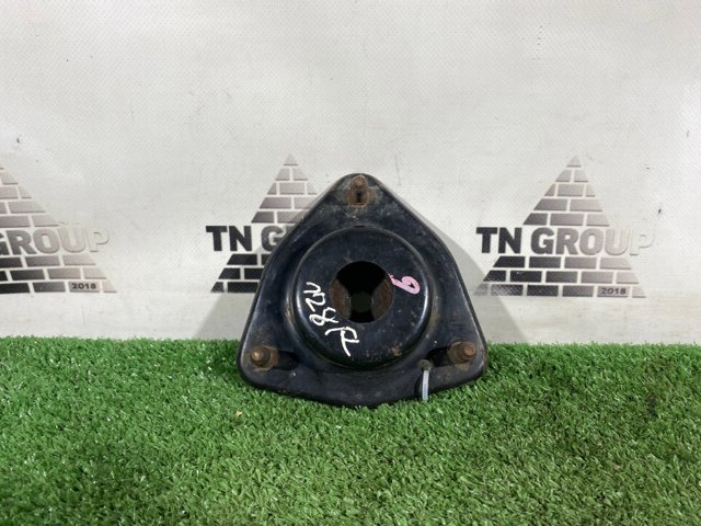 Подушка амортизатора переднего 5171178AC CHRYSLER