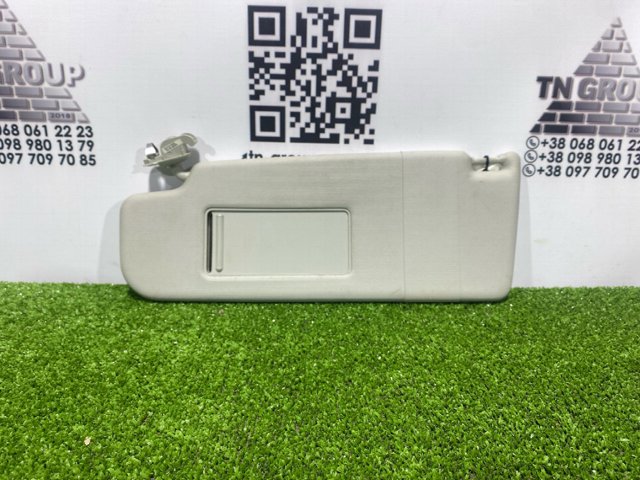Козырек солнцезащитный 5C6857551A2F4 VAG