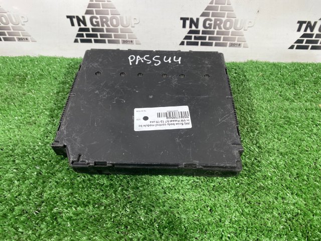 5K0937085AB купить Ровно