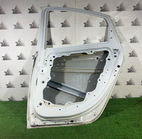 68158726AD CHRYSLER Дверь задняя правая купить в Запорожье